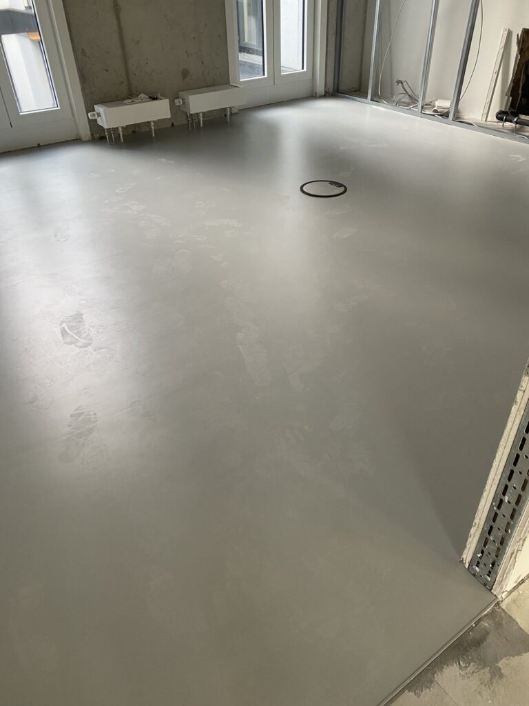 Code White — Innenausbau Arbeitswelt
