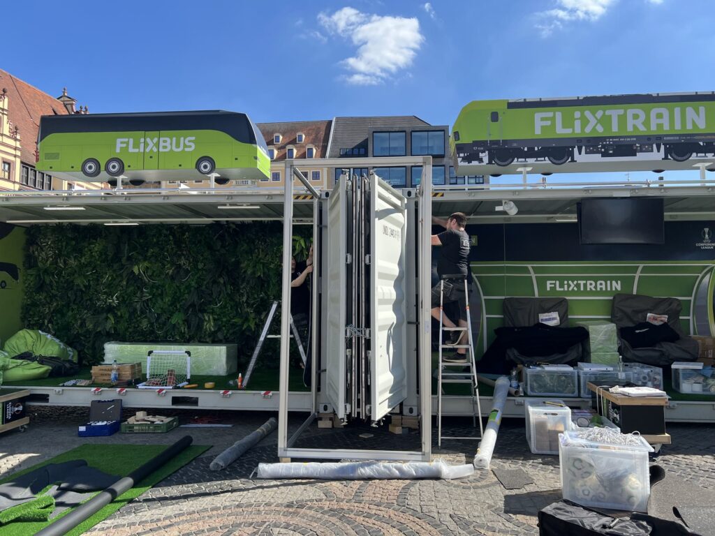 Flixbus — Container als Markenraum