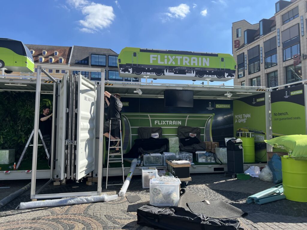Flixbus — Container als Markenraum