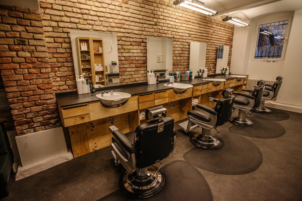 Nomad Barber — Ladenbau